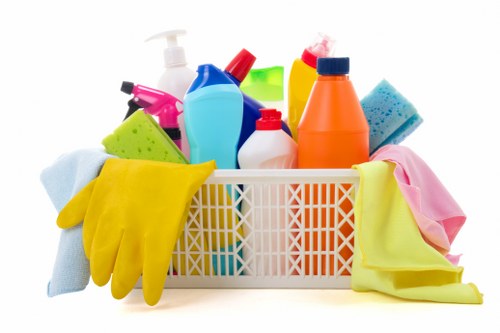 Bathroom deep cleaning service in Chiswick